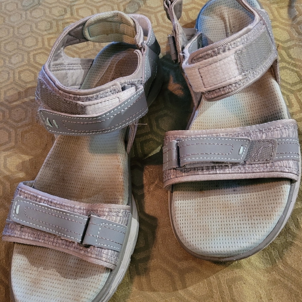 Women's Gray Sandals